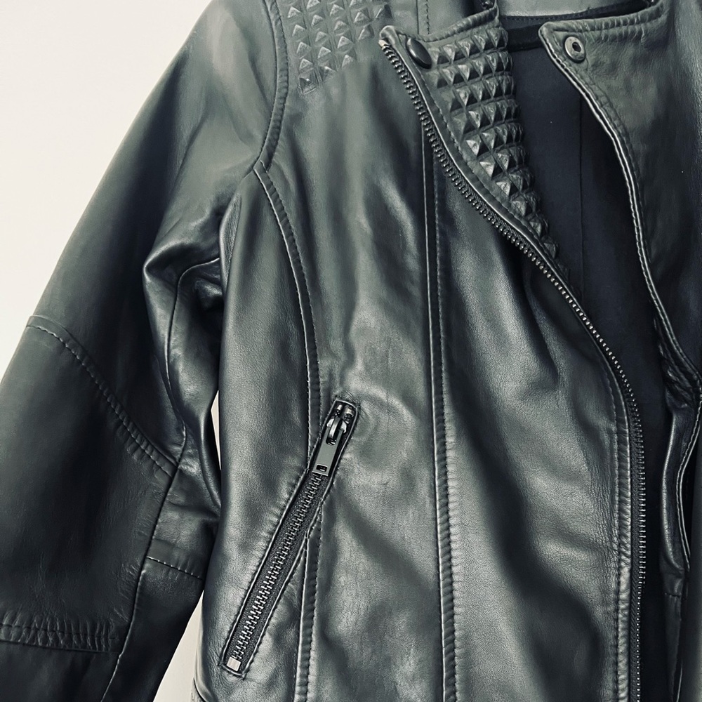 Slate & Willow Embossed Studs Moto Black 100% Leather Jacket Zipper Pockets XS/S - Picture 15 of 16